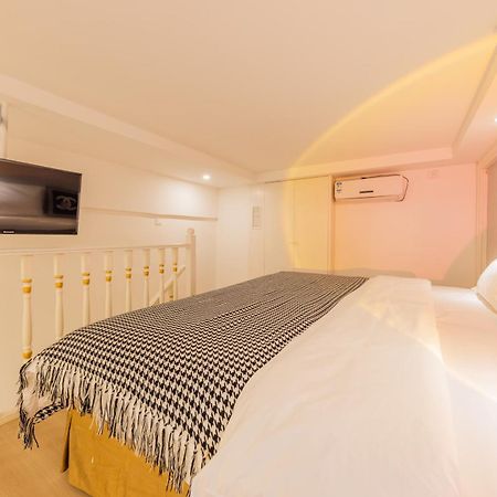 Lavendar Duplex Apartment Guangzhou Luaran gambar